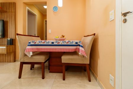 Apartamento à venda com 49m², 2 quartos e 1 vagaSala