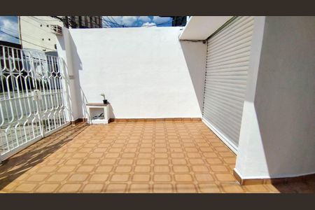 Casa para alugar com 170m², 3 quartos e 2 vagasQuintal