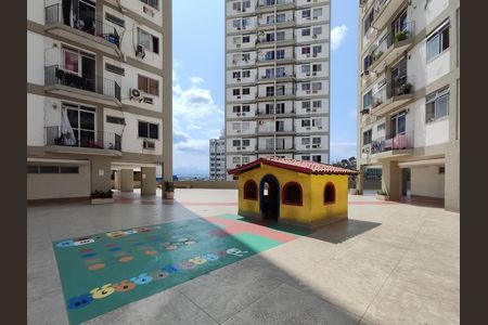 Apartamento à venda com 60m², 2 quartos e 1 vaga Apartamento à venda com 60m², 2 quartos e 1 vagaÁrea comum - Playground