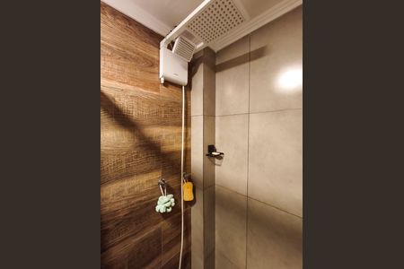 Apartamento à venda com 60m², 2 quartos e 1 vaga Apartamento à venda com 60m², 2 quartos e 1 vagaBanheiro da Suíte