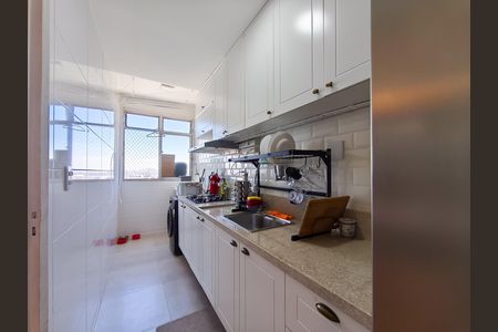 Apartamento à venda com 60m², 2 quartos e 1 vaga Apartamento à venda com 60m², 2 quartos e 1 vagaCozinha