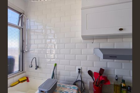 Apartamento à venda com 60m², 2 quartos e 1 vaga Apartamento à venda com 60m², 2 quartos e 1 vagaCozinha