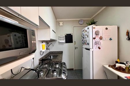 Apartamento à venda com 80m², 2 quartos e 1 vagaCozinha