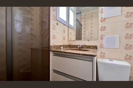 Banheiro de apartamento à venda com 2 quartos, 80m² em São Pedro, Belo Horizonte