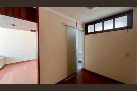 Apartamento à venda com 80m², 2 quartos e 1 vagaCorredor