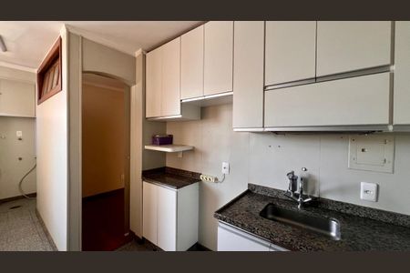 Apartamento à venda com 80m², 2 quartos e 1 vagaCozinha