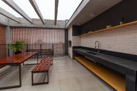 Apartamento à venda com 27m², 1 quarto e sem vagaÁrea comum - Churrasqueira