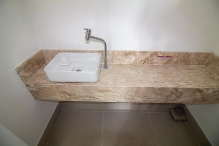 Apartamento à venda com 110m², 2 quartos e 2 vagasLavabo