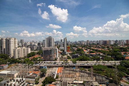 Apartamento à venda com 110m², 2 quartos e 2 vagasVaranda Gourmet - Vista