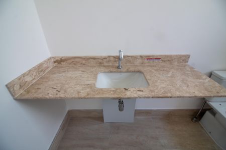 Apartamento à venda com 110m², 2 quartos e 2 vagasBanheiro da Suíte 1