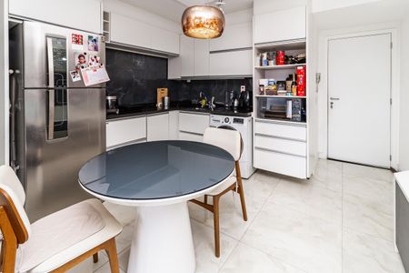 Apartamento para alugar com 66m², 2 quartos e 1 vagaCozinha