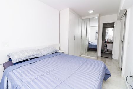 Apartamento para alugar com 66m², 2 quartos e 1 vagaSuíte