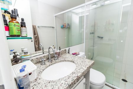 Apartamento para alugar com 66m², 2 quartos e 1 vagaBanheiro
