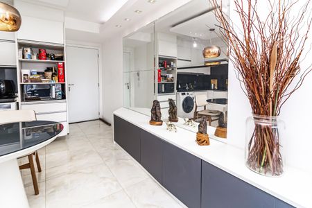 Apartamento para alugar com 66m², 2 quartos e 1 vagaSala