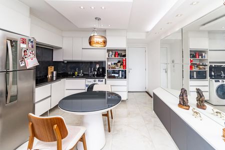 Apartamento para alugar com 66m², 2 quartos e 1 vagaSala