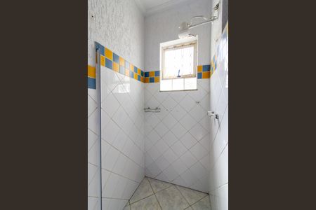 Casa à venda com 140m², 3 quartos e 5 vagasBanheiro 2