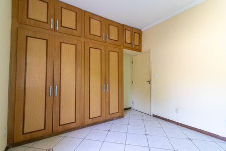 Casa à venda com 140m², 3 quartos e 5 vagasQuarto 2