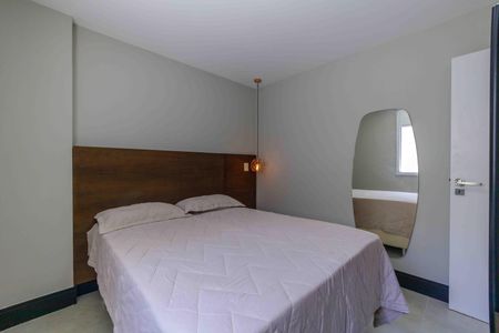 Apartamento à venda com 170m², 3 quartos e 3 vagas Apartamento à venda com 170m², 3 quartos e 3 vagasQuarto 1