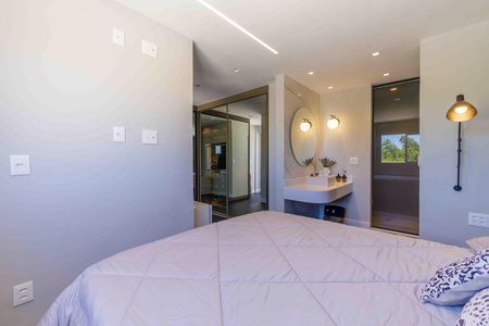 Apartamento à venda com 170m², 3 quartos e 3 vagas Apartamento à venda com 170m², 3 quartos e 3 vagasSuíte