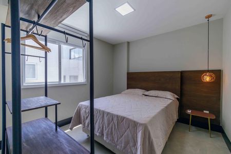 Apartamento à venda com 170m², 3 quartos e 3 vagas Apartamento à venda com 170m², 3 quartos e 3 vagasQuarto 1