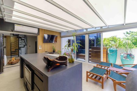 Apartamento à venda com 170m², 3 quartos e 3 vagas Apartamento à venda com 170m², 3 quartos e 3 vagasÁrea de Lazer