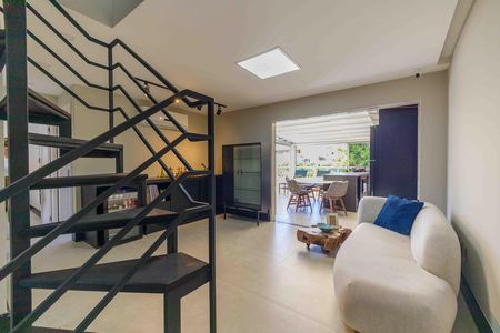 Apartamento à venda com 170m², 3 quartos e 3 vagas Apartamento à venda com 170m², 3 quartos e 3 vagasSala