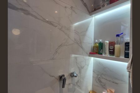 Apartamento à venda com 170m², 3 quartos e 3 vagasBanheiro da Suíte