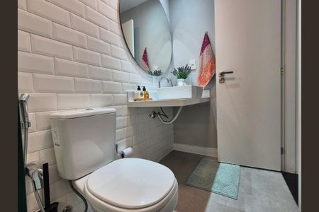 Apartamento à venda com 170m², 3 quartos e 3 vagasBanheiro social