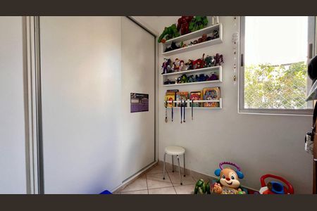 Apartamento à venda com 80m², 3 quartos e 1 vaga Apartamento à venda com 80m², 3 quartos e 1 vagaquarto