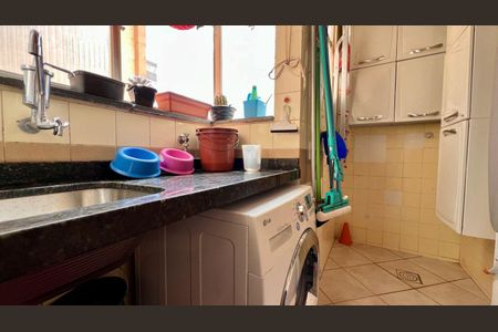 Apartamento à venda com 80m², 3 quartos e 1 vaga Apartamento à venda com 80m², 3 quartos e 1 vagaÁrea de Serviço