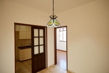 Apartamento à venda com 90m², 3 quartos e 2 vagasCopa
