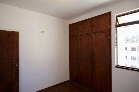 Apartamento à venda com 90m², 3 quartos e 2 vagasSuíte