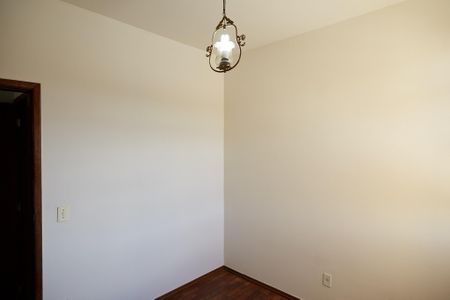 Apartamento à venda com 90m², 3 quartos e 2 vagasQuarto 2