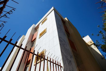 Apartamento à venda com 90m², 3 quartos e 2 vagasFachada