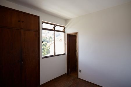 Apartamento à venda com 90m², 3 quartos e 2 vagasSuíte