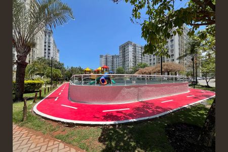 Apartamento para alugar com 55m², 2 quartos e 1 vaga Apartamento para alugar com 55m², 2 quartos e 1 vagaÁrea comum - Playground