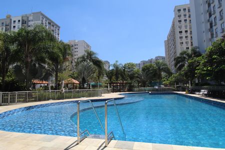 Apartamento para alugar com 55m², 2 quartos e 1 vagaÁrea comum - Piscina