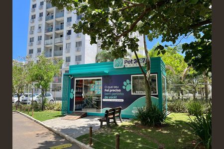 Apartamento para alugar com 55m², 2 quartos e 1 vaga Apartamento para alugar com 55m², 2 quartos e 1 vagaÁrea comum - Pet shop