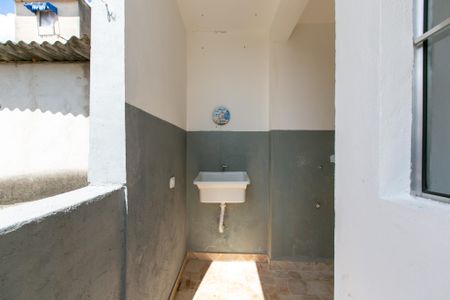 Casa para alugar com 50m², 1 quarto e sem vagaÁrea de Serviço