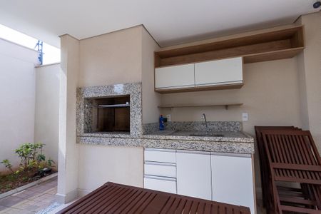Apartamento à venda com 38m², 1 quarto e sem vagaÁrea comum - Churrasqueira