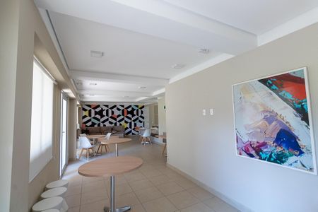 Apartamento à venda com 38m², 1 quarto e sem vagaÁrea comum - Salão de festas