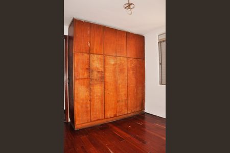 Apartamento para alugar com 56m², 2 quartos e 1 vaga Quarto 01