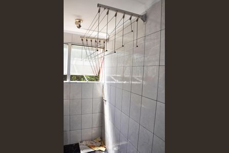 Apartamento para alugar com 56m², 2 quartos e 1 vaga Área de Serviço