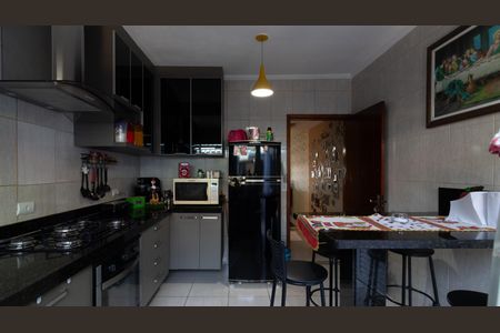 Casa à venda com 250m², 3 quartos e 2 vagasCozinha