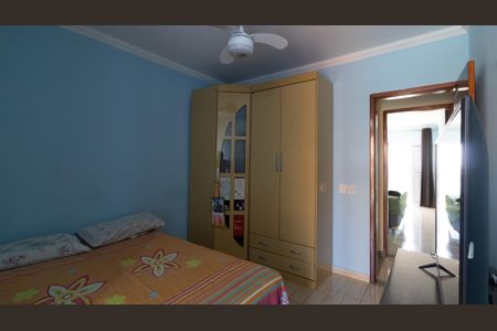 Casa à venda com 250m², 3 quartos e 2 vagasSuíte 2