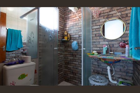 Casa à venda com 250m², 3 quartos e 2 vagasBanheiro da Suíte 2