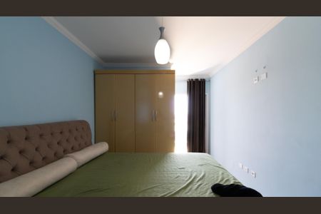 Casa à venda com 250m², 3 quartos e 2 vagasSuíte 1