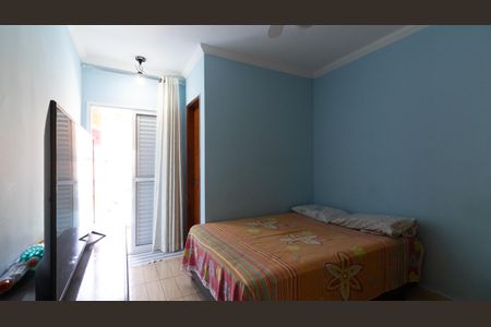 Casa à venda com 250m², 3 quartos e 2 vagasSuíte 2