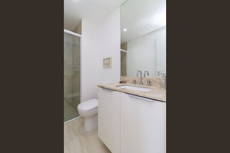 Apartamento para alugar com 42m², 2 quartos e sem vagaBanheiro