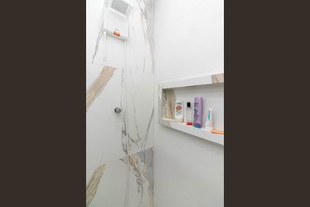 Casa para alugar com 460m², 4 quartos e 4 vagas Casa para alugar com 460m², 4 quartos e 4 vagasBanheiro da Suíte 4